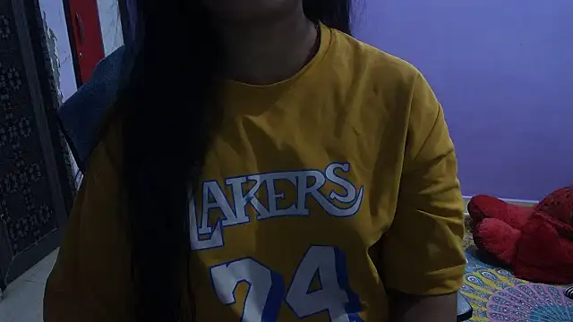 Snapshot of BabyNaina chatting on December 5, 2025, 6:48 pm BabyNaina online show from December 5, 2025, 6:48 pm