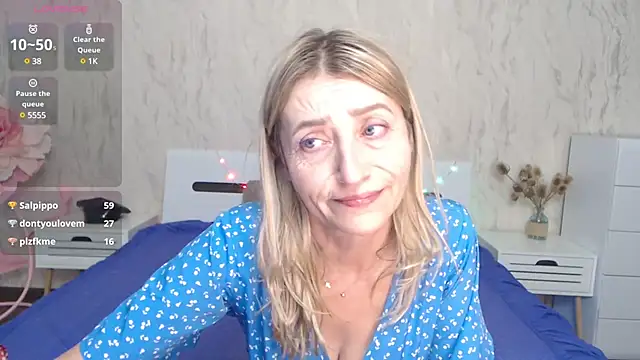 Snapshot of ZoeGrant chatting on March 14, 2025, 3:26 am ZoeGrant online show from March 14, 2025, 3:26 am