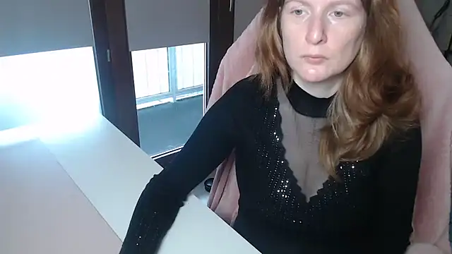 Snapshot of Exotic-Desire chatting on October 29, 2025, 8:16 am Exotic-Desire online show from October 29, 2025, 8:16 am