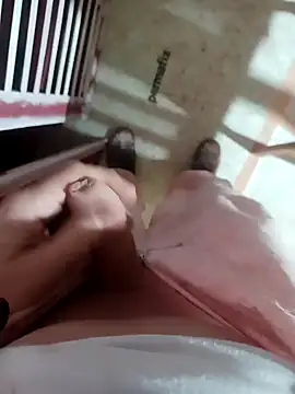 Snapshot of GeilerSchweizer chatting on January 23, 2025, 1:13 pm GeilerSchweizer online show from January 23, 2025, 1:13 pm