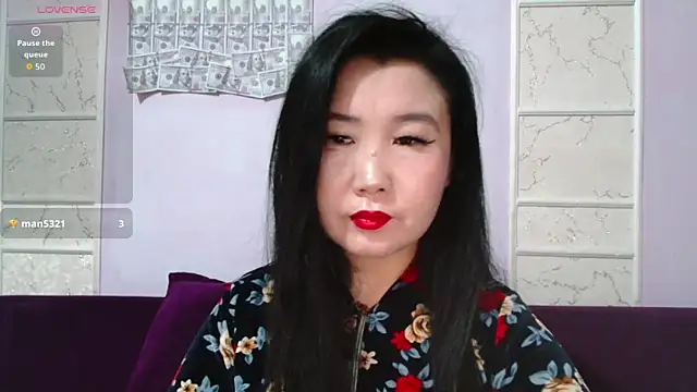 Snapshot of Bet_Lu chatting on February 7, 2026, 3:32 am Bet Lu online show from February 7, 2026, 3:32 am