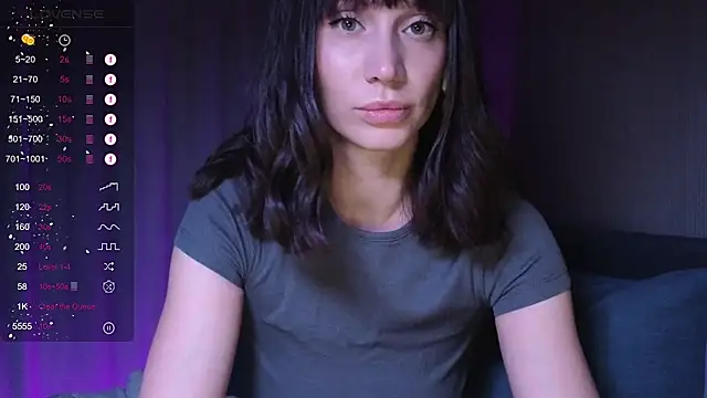 Alice Wonders online show from October 25, 2025, 8:25 pm