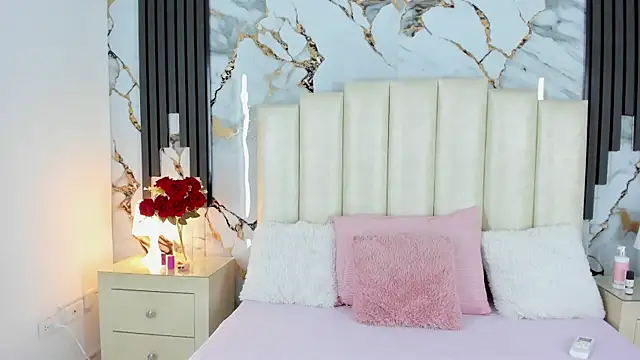 lulumars online show from March 18, 2025, 4:47 am