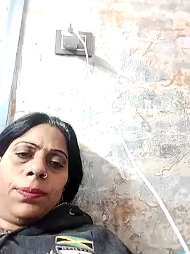 Snapshot of Manmohini123 chatting on January 11, 2025, 12:18 pm Manmohini123 online show from January 11, 2025, 12:18 pm