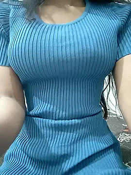 Snapshot of Manmohini123 chatting on April 5, 2026, 4:42 am Manmohini123 online show from April 5, 2026, 4:42 am