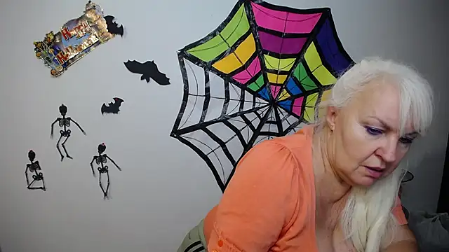 BlondyLeeBest online show from October 26, 2025, 7:42 pm