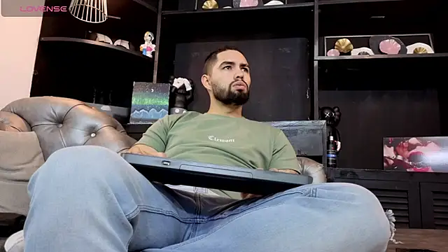 matteosantos online show from March 24, 2026, 11:48 am