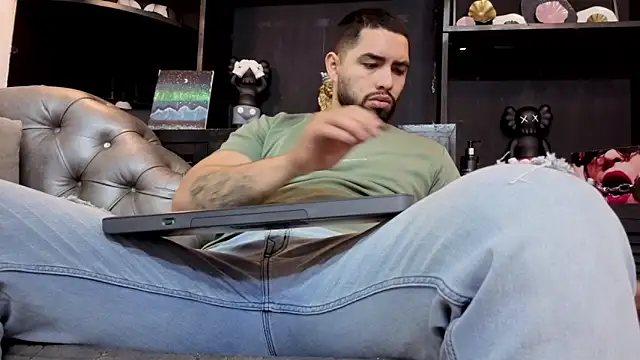 matteosantos online show from April 15, 2026, 12:12 pm