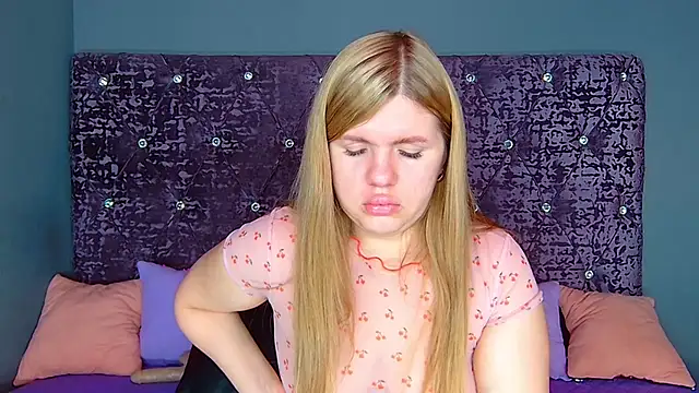 NoraBigAss online show from November 10, 2025, 1:04 am