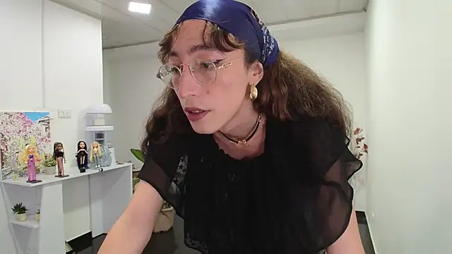 Snapshot of NicoleCortez chatting on January 13, 2025, 11:38 pm NicoleCortez online show from January 13, 2025, 11:38 pm
