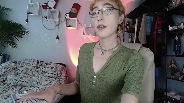 Snapshot of NicoleCortez chatting on January 7, 2026, 2:19 pm NicoleCortez online show from January 7, 2026, 2:19 pm