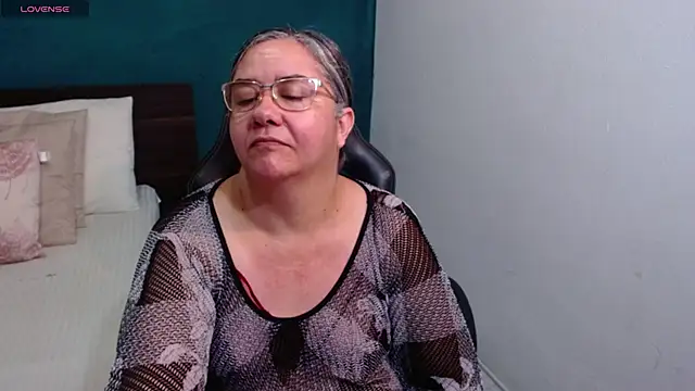 scaelettdubois online show from February 14, 2026, 3:03 am