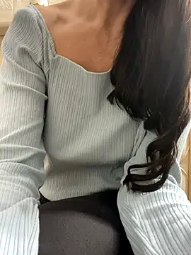 Snapshot of SHARONRodrig chatting on December 2, 2025, 11:56 pm SHARONRodrig online show from December 2, 2025, 11:56 pm