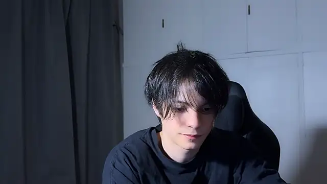 SasukeUhchiaa online show from February 3, 2026, 1:15 am