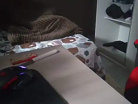 Snapshot of Juninho10c chatting on November 20, 2025, 12:44 am Juninho10c online show from November 20, 2025, 12:44 am