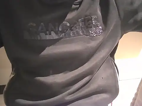 Snapshot of Juninho10c chatting on November 23, 2025, 11:59 pm Juninho10c online show from November 23, 2025, 11:59 pm