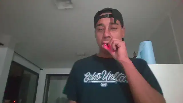 Snapshot of Juninho10c chatting on December 1, 2025, 4:17 am Juninho10c online show from December 1, 2025, 4:17 am