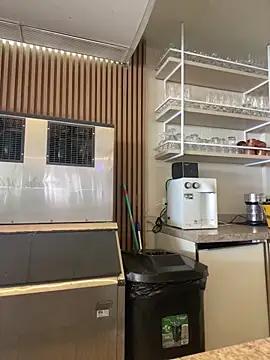 Snapshot of Juninho10c chatting on December 14, 2025, 6:01 pm Juninho10c online show from December 14, 2025, 6:01 pm