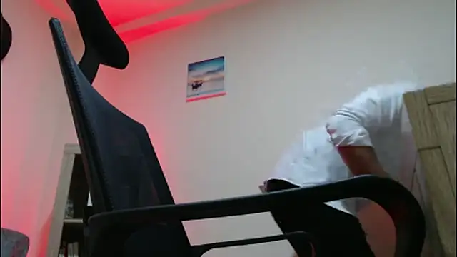 cowboyht online show from April 10, 2026, 6:07 am