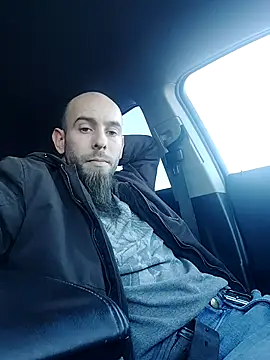 Snapshot of JohnnyFaster chatting on December 21, 2025, 9:11 pm JohnnyFaster online show from December 21, 2025, 9:11 pm