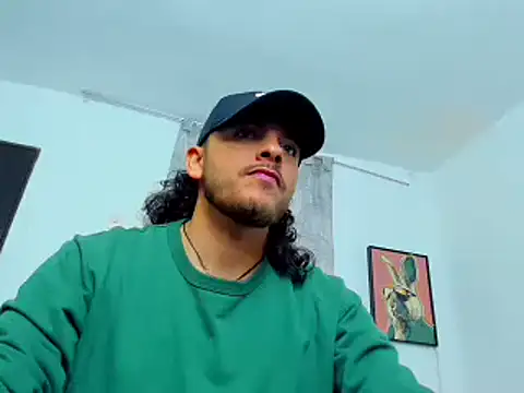 tuyo1995 online show from February 24, 2026, 3:21 pm