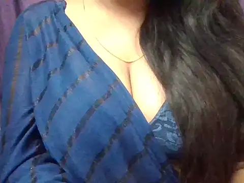 Snapshot of Roopshikha39 chatting on November 22, 2025, 6:40 pm Roopshikha39 online show from November 22, 2025, 6:40 pm