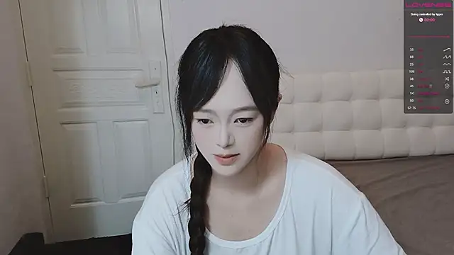 Snapshot of QiuPeiPeimmm chatting on November 10, 2025, 12:20 am QiuPeiPeimmm online show from November 10, 2025, 12:20 am