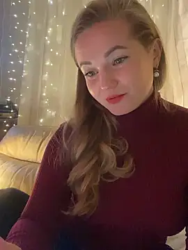 Lady  Maria online show from December 15, 2024, 7:42 pm