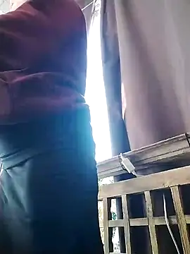 Lady  Maria online show from January 4, 2025, 9:43 am