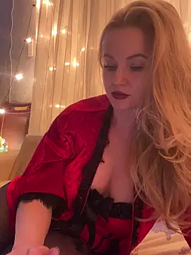 Lady  Maria online show from February 7, 2025, 3:52 pm