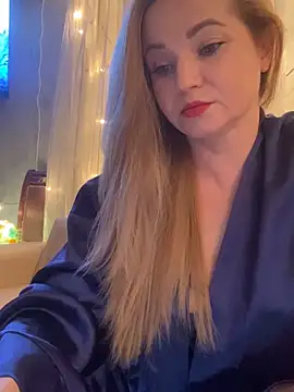 Lady  Maria online show from February 19, 2025, 4:00 pm