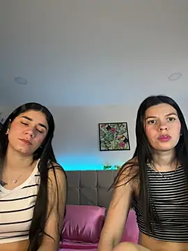 Layla Rachel online show from July 12, 2026, 9:28 pm