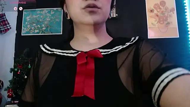 Snapshot of AbsentaVert chatting on December 4, 2025, 11:35 pm AbsentaVert online show from December 4, 2025, 11:35 pm