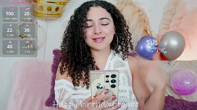 Snapshot of merida_bell18 chatting on June 29, 2026, 8:53 pm merida bell18 online show from June 29, 2026, 8:53 pm