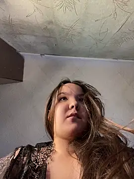 Var Kiss online show from October 18, 2025, 9:21 am