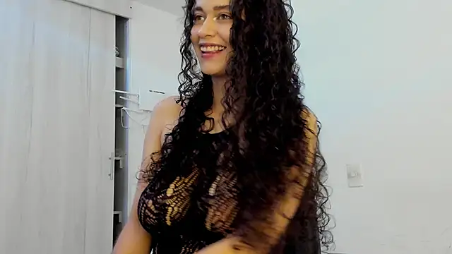 Snapshot of katrhin_66 chatting on January 18, 2026, 7:39 pm katrhin 66 online show from January 18, 2026, 7:39 pm