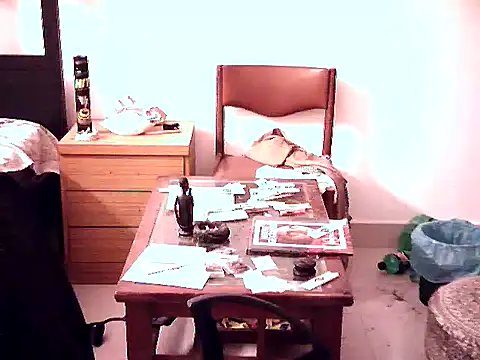 Snapshot of aksxi1 chatting on October 27, 2025, 4:22 pm aksxi1 online show from October 27, 2025, 4:22 pm