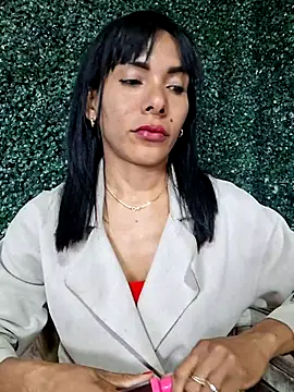 Doll Loren online show from March 8, 2025, 11:39 pm