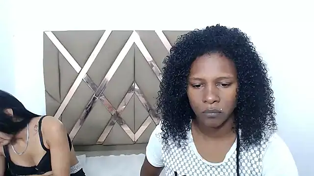 lizeth keilyn online show from February 12, 2026, 2:56 pm