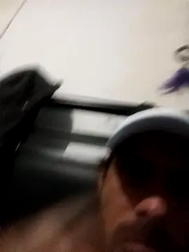 Snapshot of Tututu17@xh chatting on January 11, 2026, 6:51 am Tututu17xh online show from January 11, 2026, 6:51 am