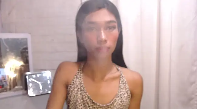 Snapshot of ToKeNa chatting on January 23, 2025, 12:57 am ToKeNa online show from January 23, 2025, 12:57 am