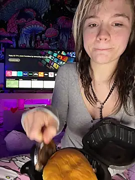 Cutiepiespanks online show from February 7, 2026, 2:37 am