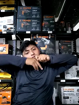 000002m online show from November 5, 2025, 9:59 pm