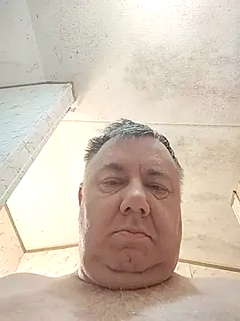 Snapshot of lawndad79 chatting on January 19, 2026, 1:42 am lawndad79 online show from January 19, 2026, 1:42 am