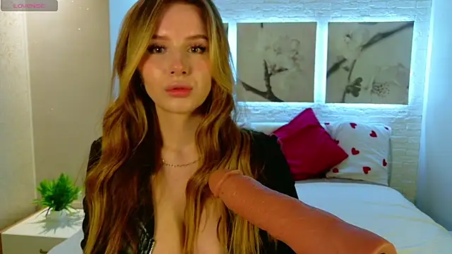 Snapshot of Betty_June chatting on February 26, 2026, 8:41 pm Betty June online show from February 26, 2026, 8:41 pm