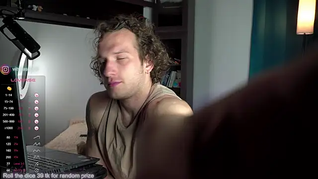 VIktorSecret online show from October 22, 2025, 3:18 am