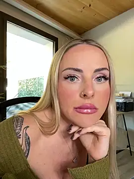 EmaSalis online show from November 3, 2025, 11:00 am