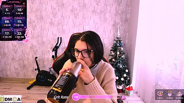 Snapshot of MollyLollipop chatting on December 27, 2024, 4:04 am MollyLollipop online show from December 27, 2024, 4:04 am