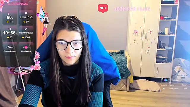 Snapshot of MollyLollipop chatting on October 22, 2025, 1:39 am MollyLollipop online show from October 22, 2025, 1:39 am