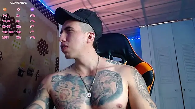 Adam Hudsond online show from December 4, 2025, 2:48 pm